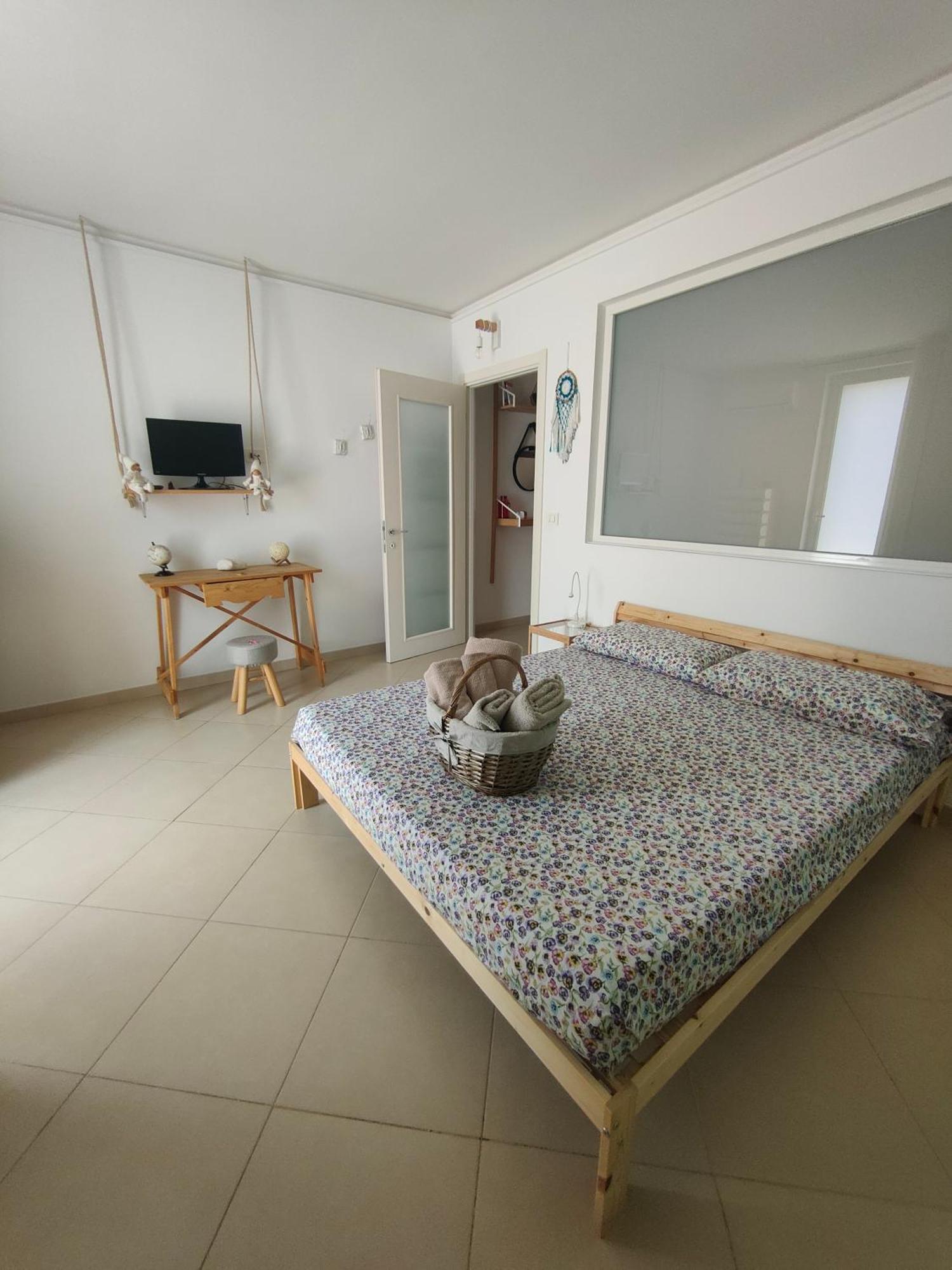 Titti'S Place Bari Bagian luar foto